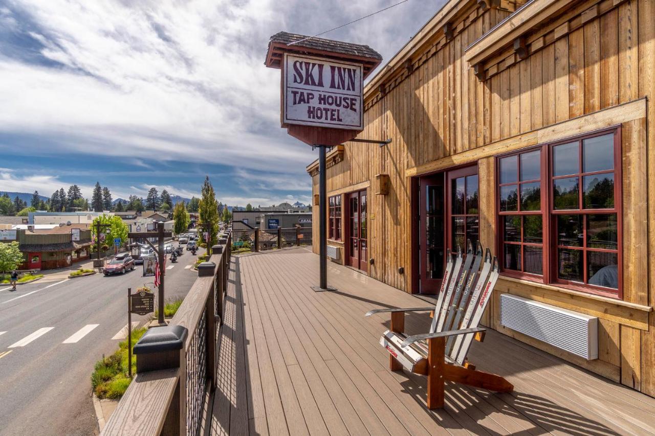 Ski Inn Taphouse Hotel 西斯特斯 外观 照片